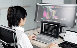 宁津 ,php声明和调用变量的符号是什么？